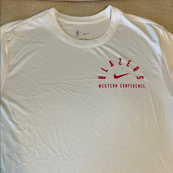 Nike Dri-Fit Men's Portland Trail Blazers Tee - Picture 1 of 3